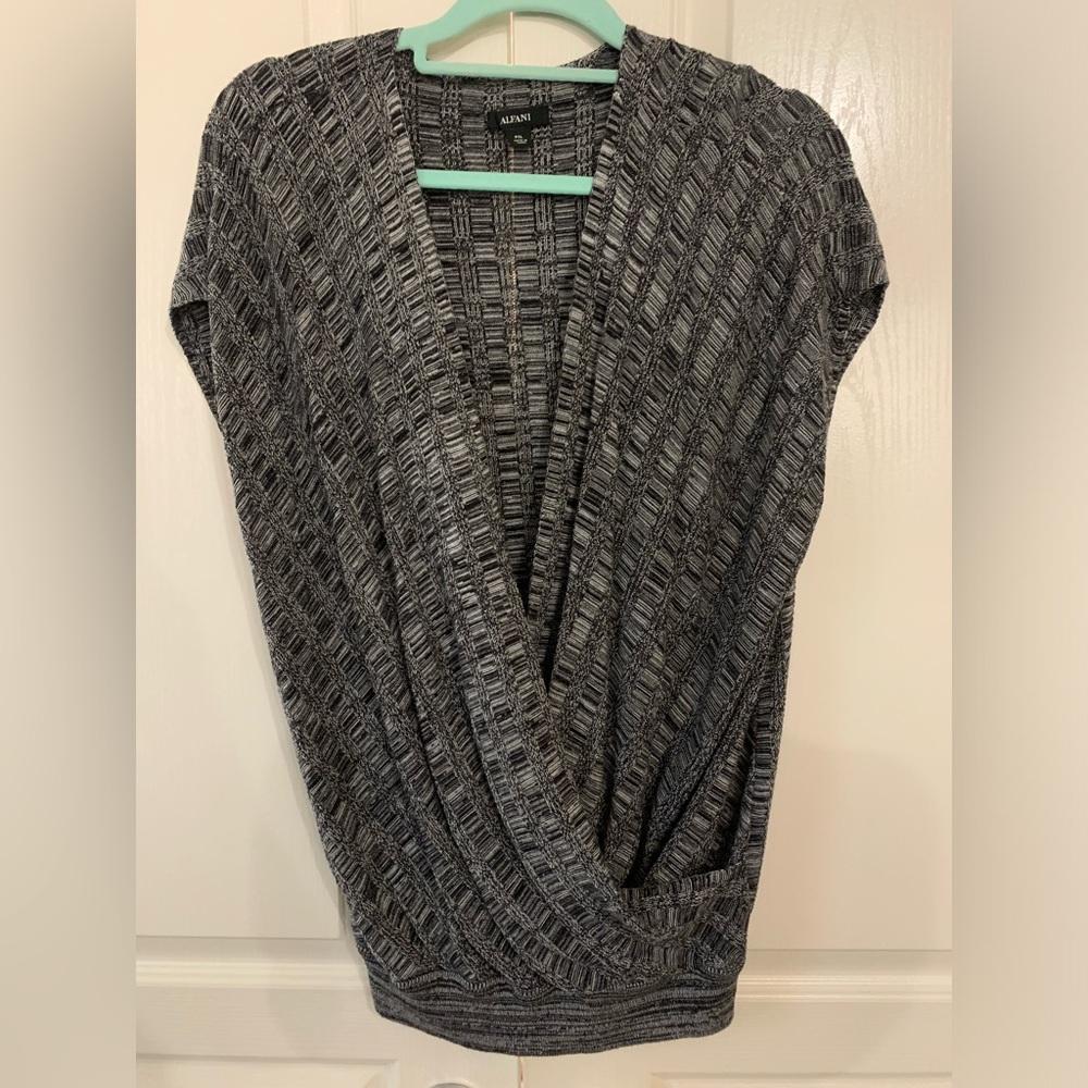 ALFANI FAUX WRAP TOP size PXL
